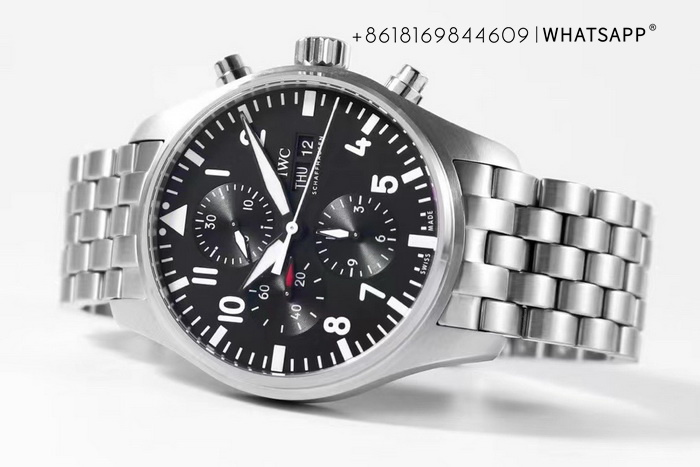 ZF Factory Top Reproduction IWC PILOT’S WATCH CHRONOGRAPH 43 IW3777107 for Sale 第3张