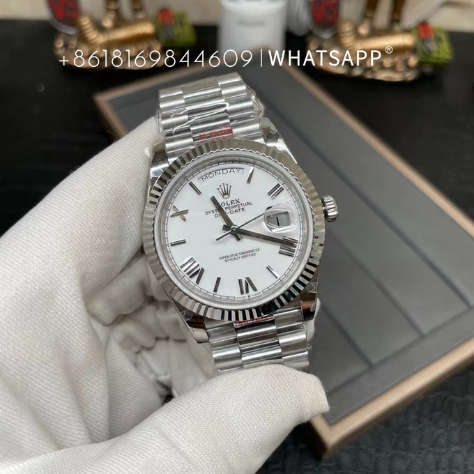 Purchase Method for Top Replica Rolex OYSTER PERPETUAL DAY-DATE 228236-0010 第1张