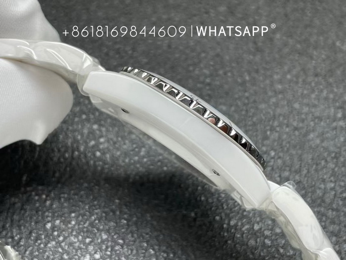 Top-grade replica CHANEL J12 H5705 (38mm) ladies' watch for sale 第7张