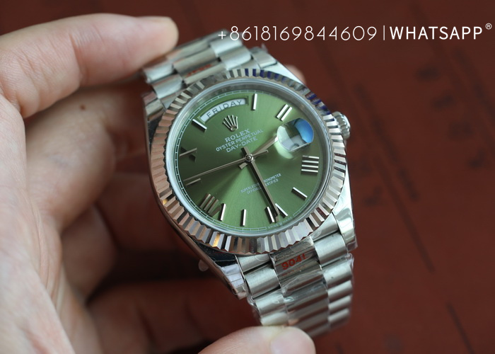 Rolex Replica Watch OYSTER PERPETUAL DAY-DATE 228236-0008 for Sale 第3张