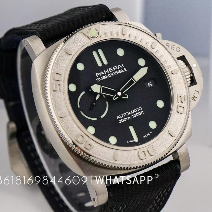 VS Factory Replica Watch PANERAI SUBMERSIBLE PAM00984 47mm for Sale 第4张
