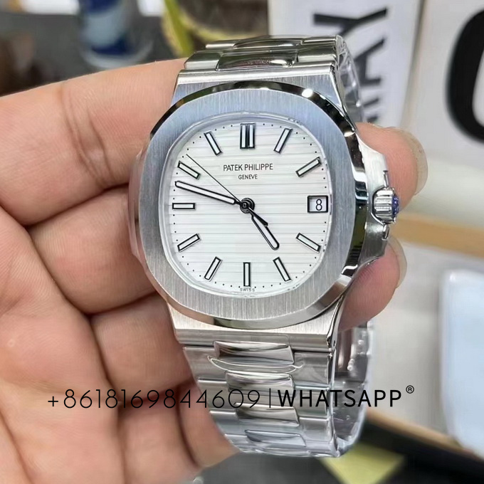 Replica Patek Philippe Nautilus 5711/1A-011 from 3K Factory for sale 第5张