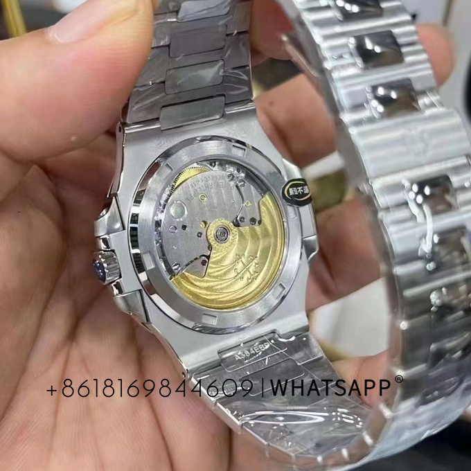 Replica Patek Philippe Nautilus 5711/1A-011 from 3K Factory for sale 第7张