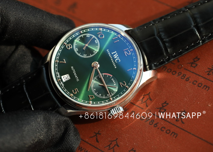 Top-grade replica IWC PORTUGIESER 42mm (Kuwait Special Edition) watch for sale 第3张