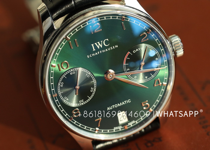Top-grade replica IWC PORTUGIESER 42mm (Kuwait Special Edition) watch for sale 第6张
