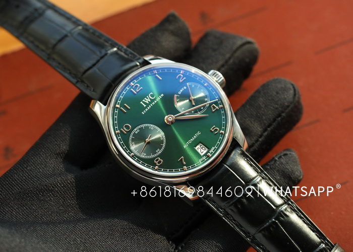 Top-grade replica IWC PORTUGIESER 42mm (Kuwait Special Edition) watch for sale 第7张
