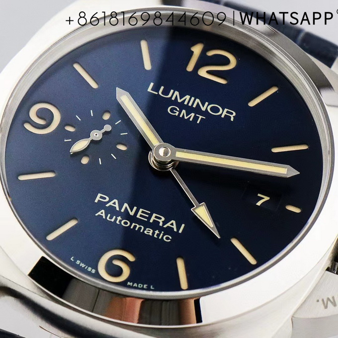 Top-grade replica Panerai Luminor GMT PAM01033 from VS Factory for sale 第5张