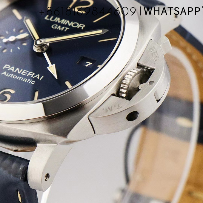 Top-grade replica Panerai Luminor GMT PAM01033 from VS Factory for sale 第7张