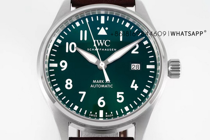 IWC IW328205 PILOT'S WATCH MARK XX (Green) 40mm Replica Watch for Sale 第2张