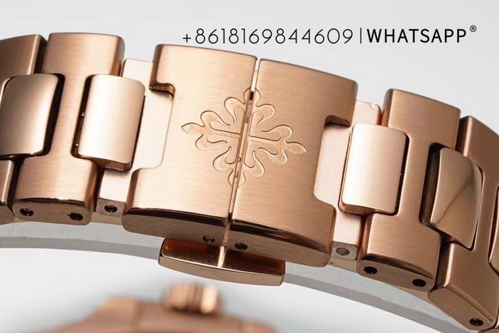 Patek Philippe Nautilus 5712 (Rose Gold) Top Replica Watch for Sale 第10张