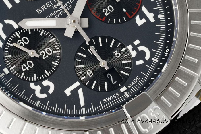 Breitling Avenger B01 Chronograph 45mm AB01821A1B1X1 replica watch for sale 第5张