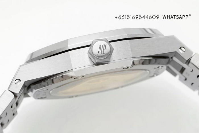 Audemars Piguet ROYAL OAK 15450ST.OO.1256ST.03 replica watch for sale 第7张