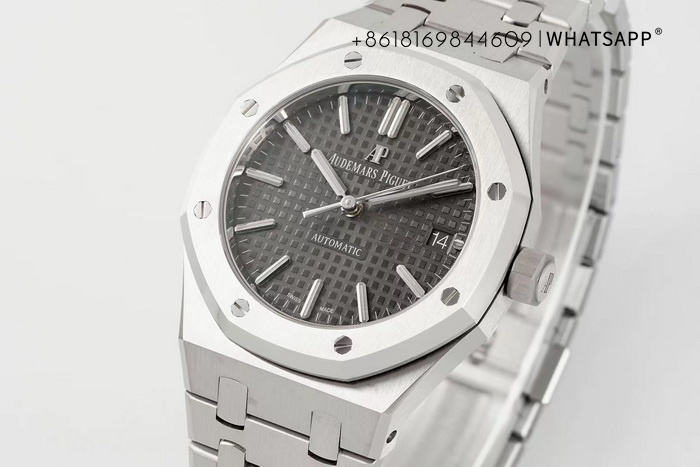 AP ROYAL OAK 15450ST.OO.1256ST.02 replica watch for sale 第4张