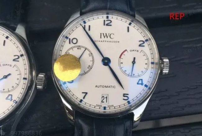 ZF Factory IWC PORTUGIESER IW500705 Replica Watch Genuine vs Fake Comparison Introduction 第3张