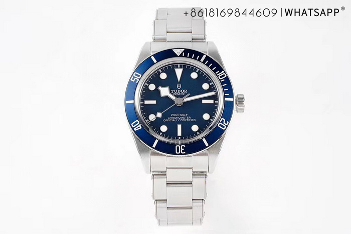 Purchase of TUDOR m79030b-0001 Black Bay 58 39mm Replica Watch 第1张