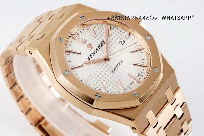 1:1 Copy ZF Factory Audemars Piguet ROYAL OAK 15400 (All Gold) Watch for Sale 第5张