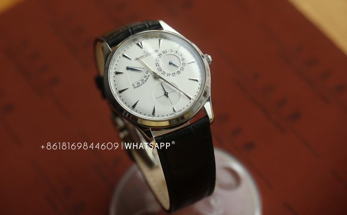 1:1 COPY Jaeger-LeCoultre MASTER ULTRA THIN POWER RESERVE Comparison with the Genuine Product 第2张