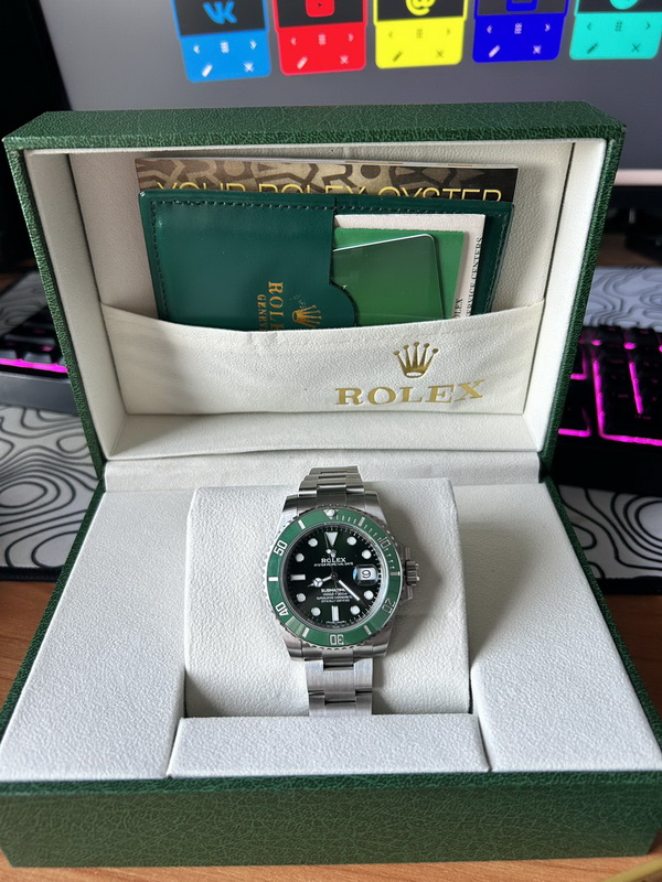 Here is the transaction record of a Russian customer purchasing a Rolex Submariner. 第6张