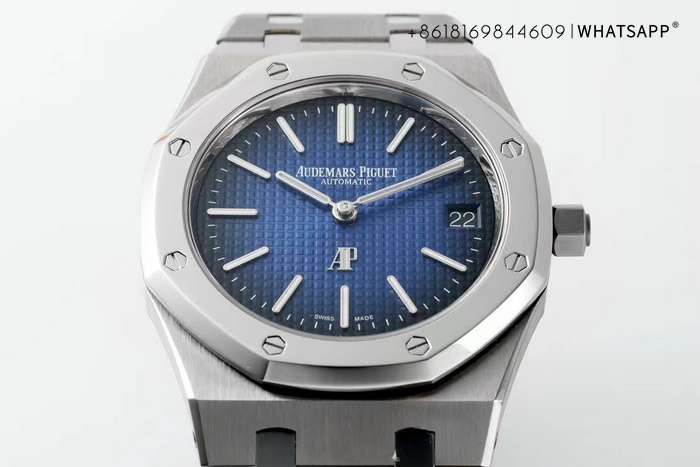 1:1 Replica Audemars Piguet ROYAL OAK 15202IP for Sale 第3张