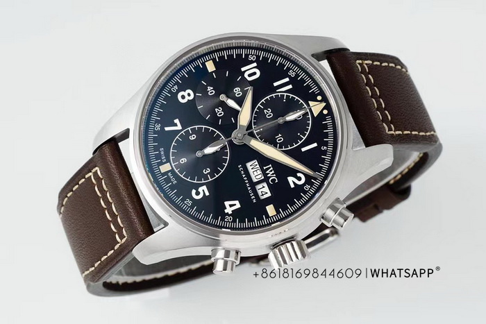 IWC Pilot's Watch IW387903 Replica Watch for Sale 第4张