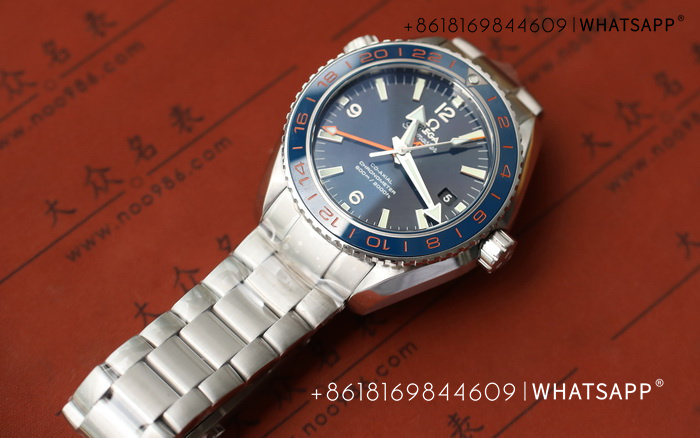 VS Factory Omega Seamaster 600M PLANET OCEAN GMT (Blue) Replica Watch for Sale 第3张