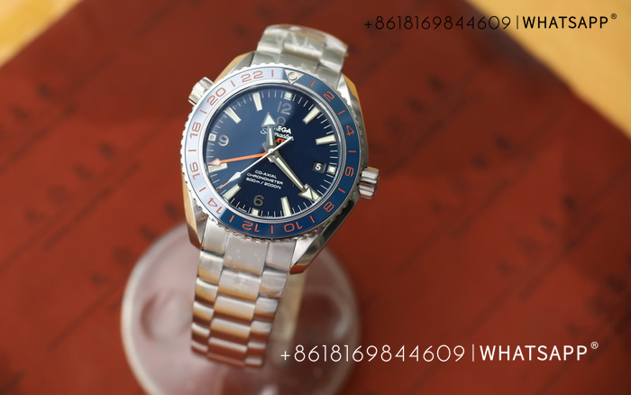 VS Factory Omega Seamaster 600M PLANET OCEAN GMT (Blue) Replica Watch for Sale 第2张