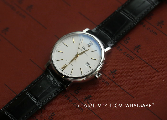 IWC PORTOFINO IW356517 1:1 CLONE watch introduction 第2张