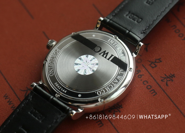 IWC PORTOFINO IW356517 1:1 CLONE watch introduction 第9张