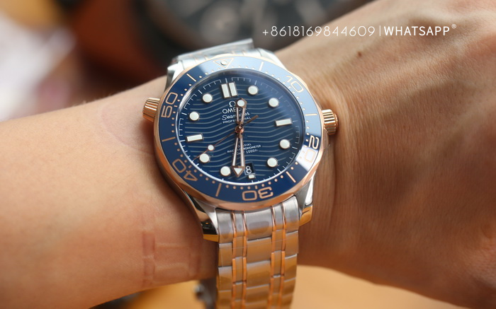 VS factory Omega SEAMASTER DIVER 300M 210.20.42.20.03.002 replica watch introduction 第3张