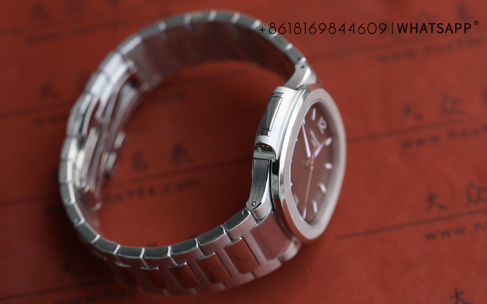 3K Factory PATEK PHILIPPE NAUTILUS 7118/1A-011 Ladies' Replica Watch Introduction 第9张