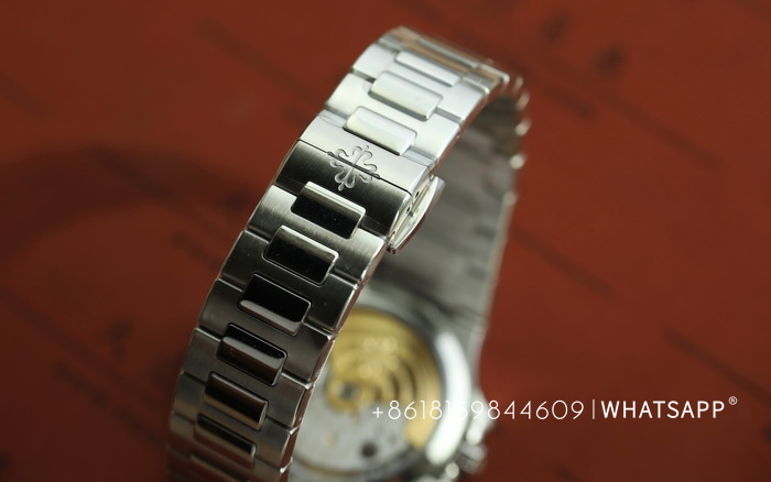 3K Factory PATEK PHILIPPE NAUTILUS 7118/1A-010 1:1 Replica Watch Introduction 第13张