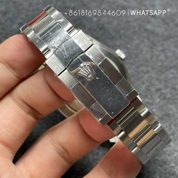 C Factory Rolex Datejust m126300-0001 Replica Watch for Sale 第9张