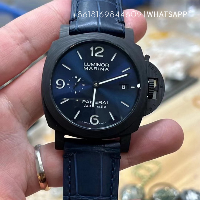 VS Factory Panerai PAM01664 Carbon Fiber Replica Watch for Sale 第6张