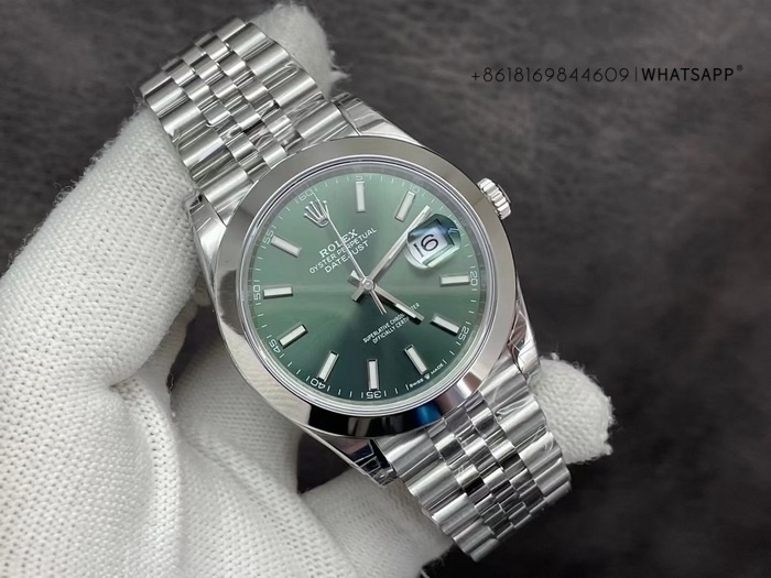 VS Factory Rolex Datejust m126300-0019 Replica Watch for Sale 第2张