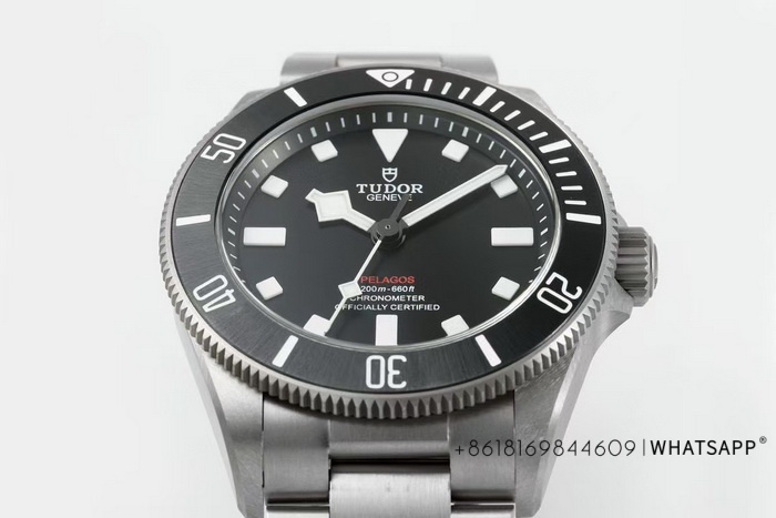 ZF factory TUDOR m25407n-0001 Pelagos 39mm replica watch for sale 第3张