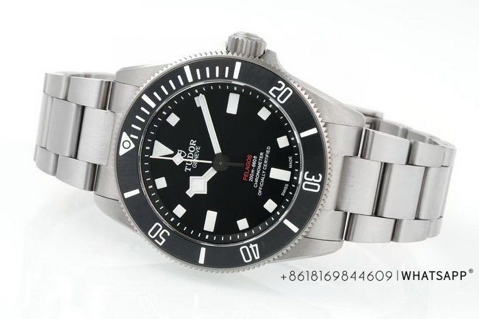 ZF factory TUDOR m25407n-0001 Pelagos 39mm replica watch for sale 第6张