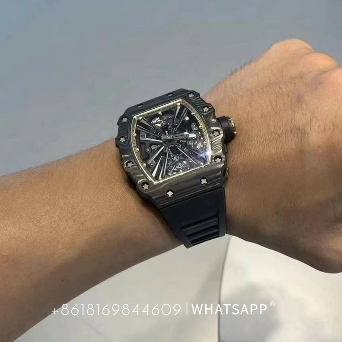 Richard Mille Carbon Fiber RM12-01 Tourbillon Replica Watch for Sale 第3张