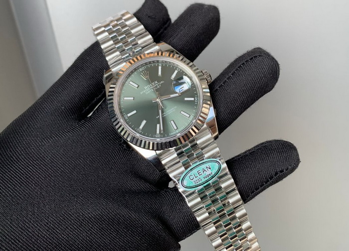 Below is a screenshot of the transaction for the ROLEX DATEJUST 41mm purchased by Russian buyer 第5张