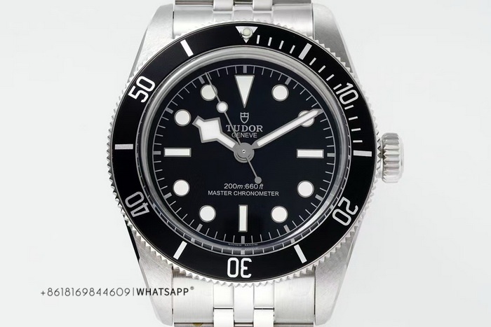 TUDOR BLACK BAY M7941A1A0NU-0003 1:1 Replica Watch Release 第3张