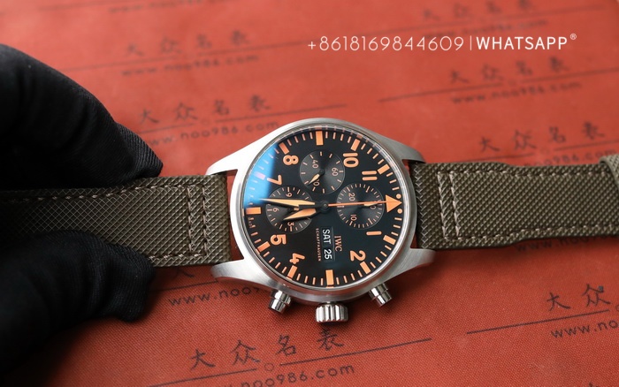 1:1 Replica IWC Pilot’s Watch Chronograph IW377730 Purchase Information 第3张