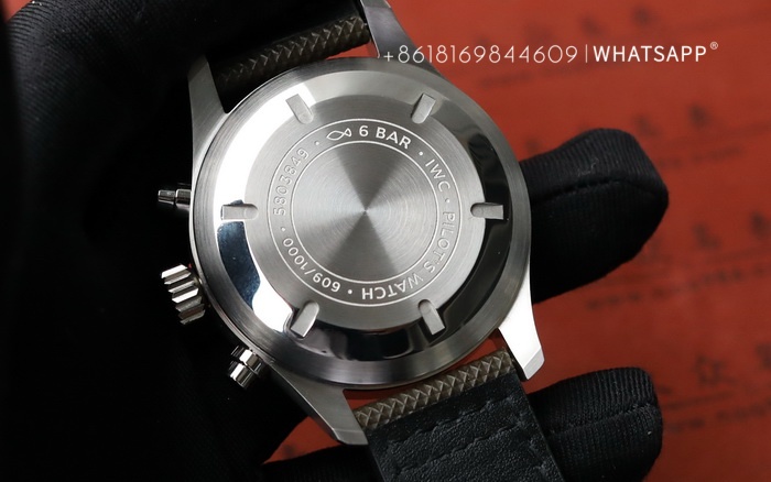 1:1 Replica IWC Pilot’s Watch Chronograph IW377730 Purchase Information 第7张