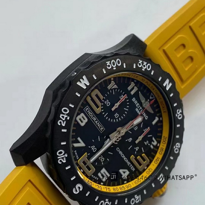 Introduction to the BREITLING PROFESSIONAL Endurance Pro X82310A41B1S1 Replica 第3张