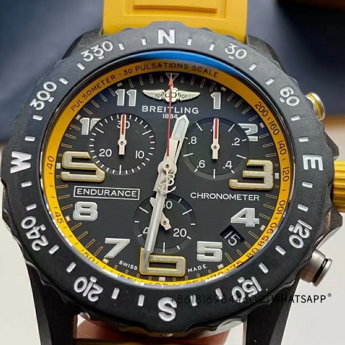 Introduction to the BREITLING PROFESSIONAL Endurance Pro X82310A41B1S1 Replica 第2张