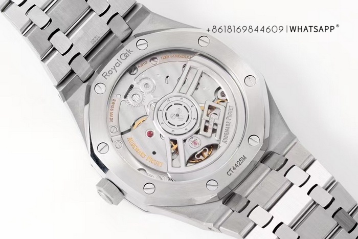 Audemars Piguet Royal Oak 50th Anniversary 15510ST.OO.1320ST.06 Replica for Sale 第5张