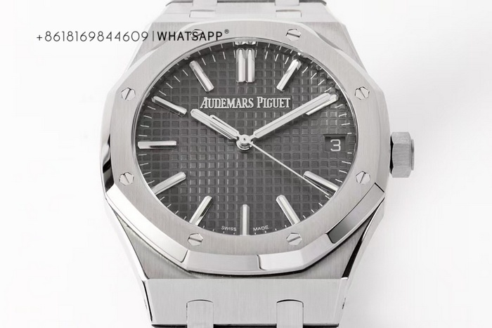 Audemars Piguet Royal Oak 50th Anniversary 15510ST.OO.1320ST.10 Replica Introduction 第3张