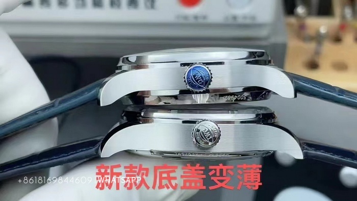 Super clone IWC PORTUGIESER new and old model comparison 第5张