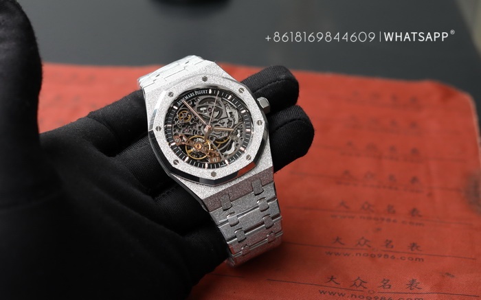 Audemars Piguet ROYAL OAK 15407BC.GG.1224BC.01 Super Clone Watch for Sale 第1张